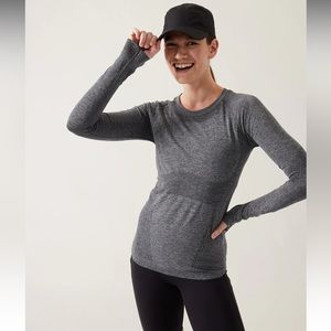 Athleta Momentum Heather Top